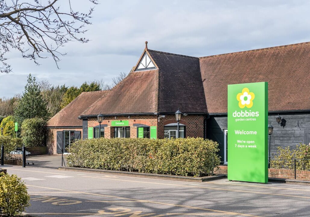 Dobbies-min (1)